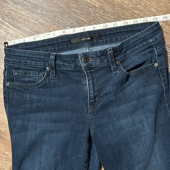 Joe’s woman’s jeans size 28 - Picture 6 of 8